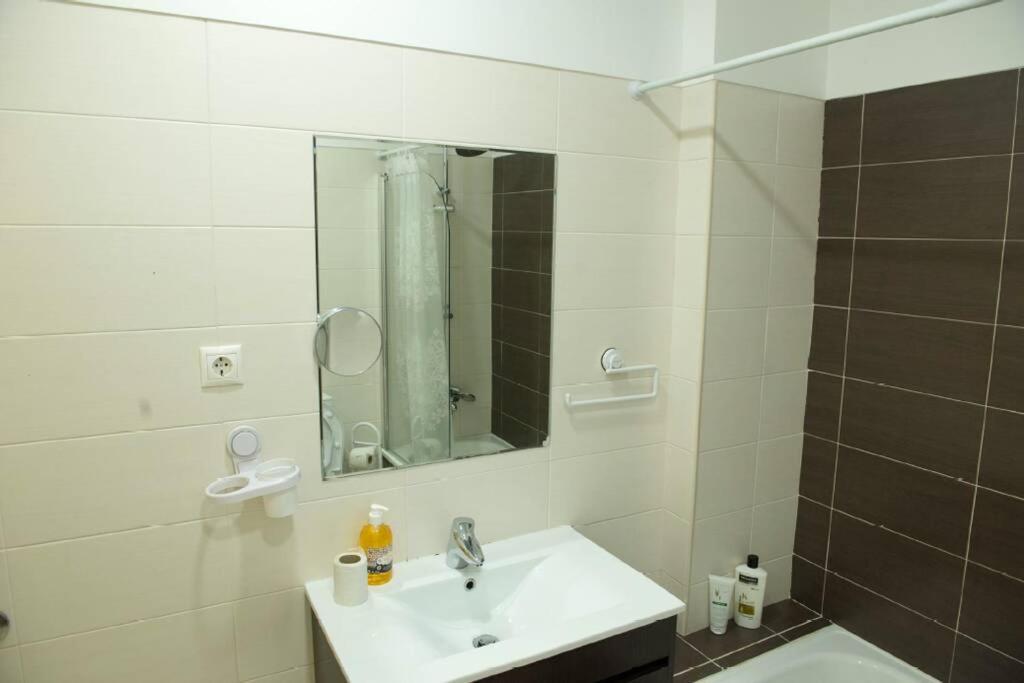 Ferienwohnung Apartamento Perto Do Centro De Lisboa Com Elevador Exterior foto